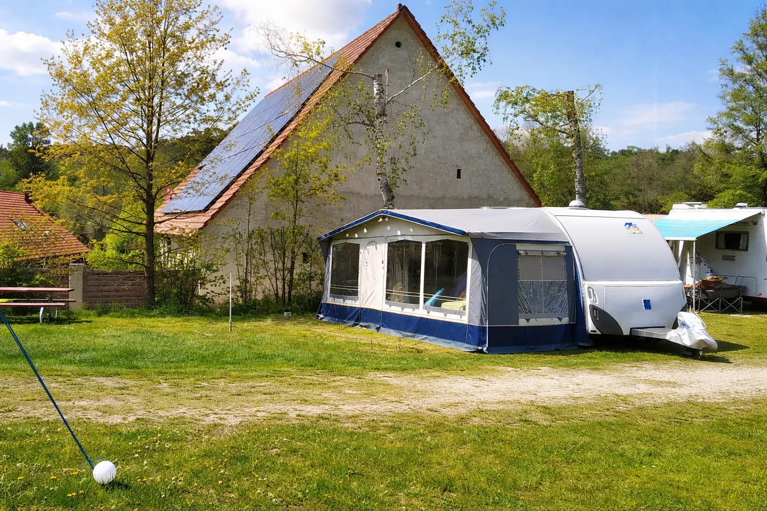 Photovoltaikanlage auf dem Campingplatz Sippelmühle.